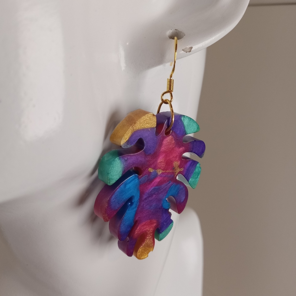 Colorful Leaf-Shaped Earrings - Picture 3 of 7